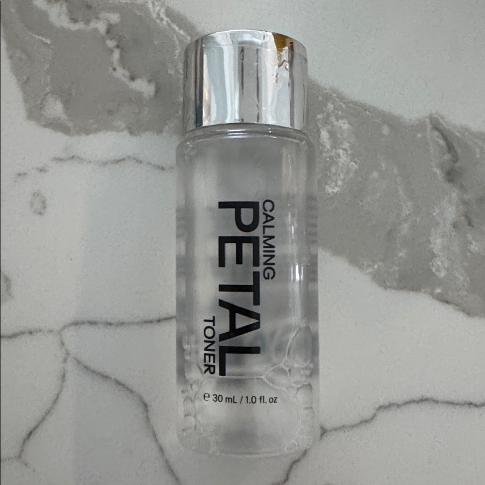 🌸5/$25🌸 Petal calming toner